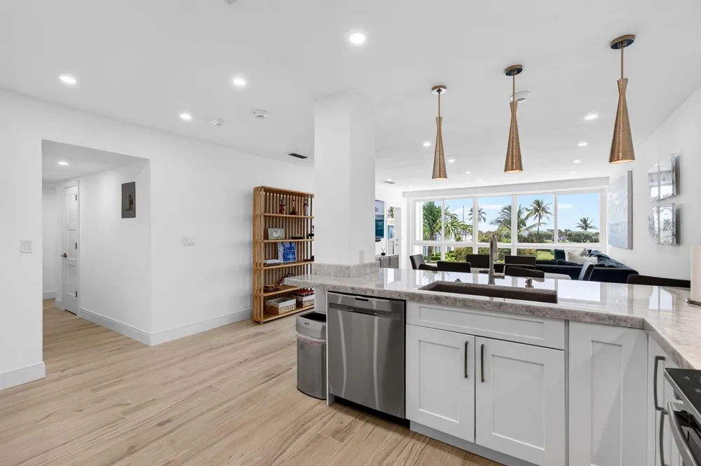 120 OCEAN BOULEVARD #203 Delray Beach, FL 33483