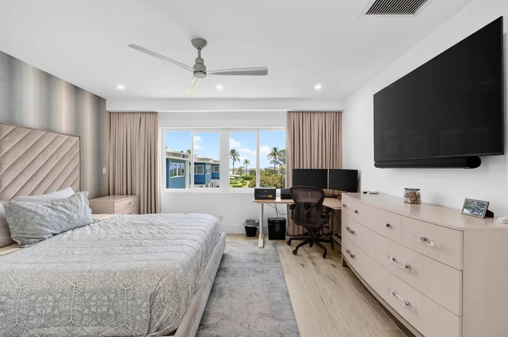 120 OCEAN BOULEVARD #203 Delray Beach, FL 33483