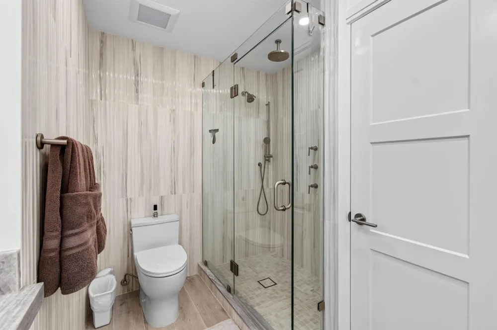 120 OCEAN BOULEVARD #203 Delray Beach, FL 33483