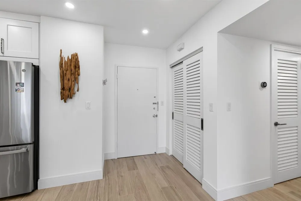 120 OCEAN BOULEVARD #203 Delray Beach, FL 33483