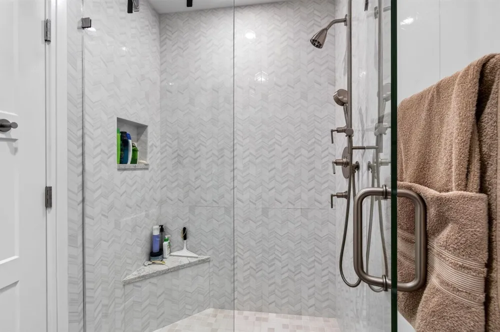 120 OCEAN BOULEVARD #203 Delray Beach, FL 33483