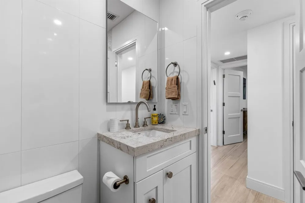 120 OCEAN BOULEVARD #203 Delray Beach, FL 33483