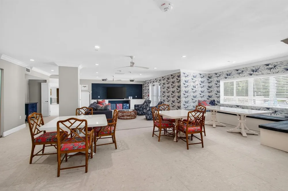 120 OCEAN BOULEVARD #203 Delray Beach, FL 33483
