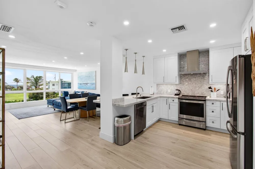 120 OCEAN BOULEVARD #203 Delray Beach, FL 33483