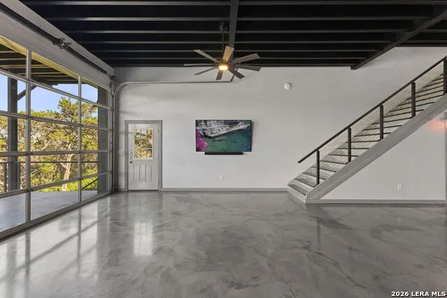 1016 Blue Bill Cove Lakehills, TX 78063
