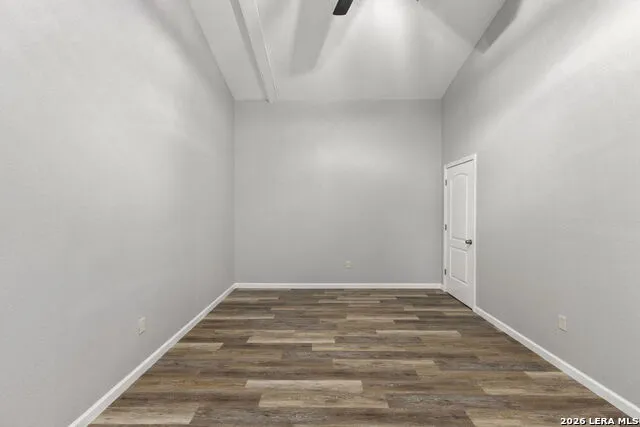 1016 Blue Bill Cove Lakehills, TX 78063