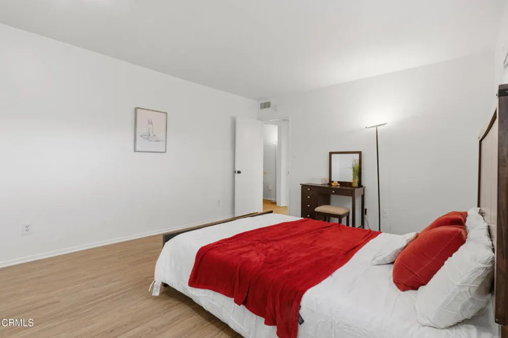 1015 Michillinda Avenue #304 Pasadena, CA 91107