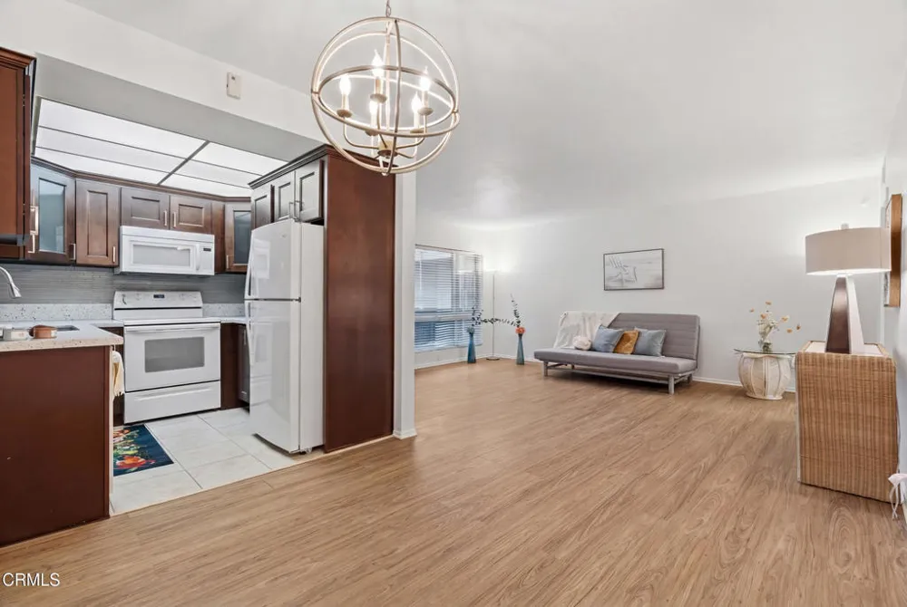 1015 Michillinda Avenue #304 Pasadena, CA 91107