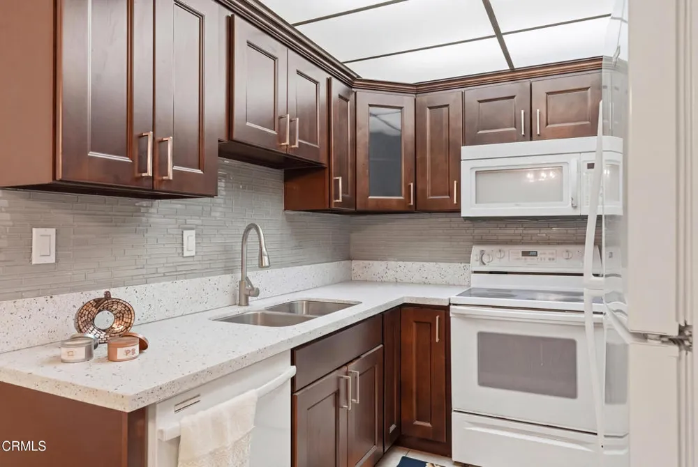 1015 Michillinda Avenue #304 Pasadena, CA 91107