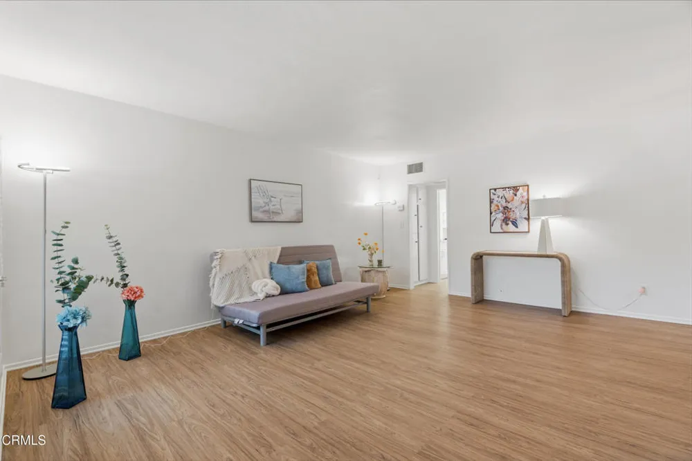 1015 Michillinda Avenue #304 Pasadena, CA 91107