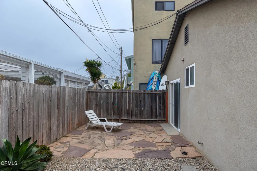 136 Oxnard Avenue Oxnard, CA 93035
