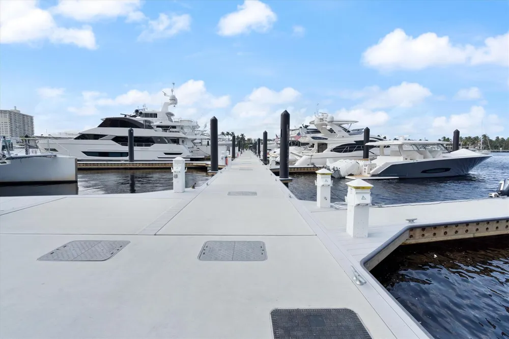 77 S Birch Road #7D Fort Lauderdale, FL 33316
