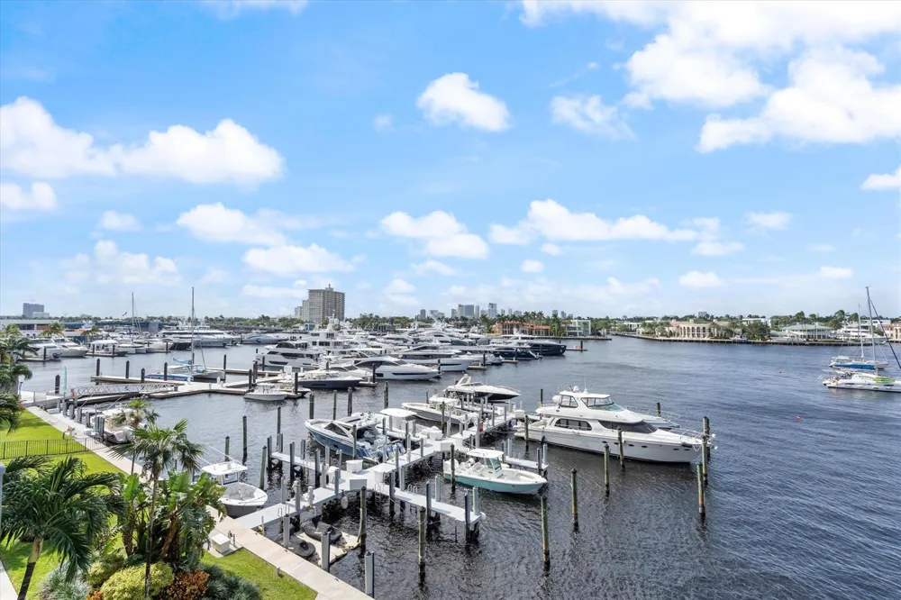 77 S Birch Road #7D Fort Lauderdale, FL 33316