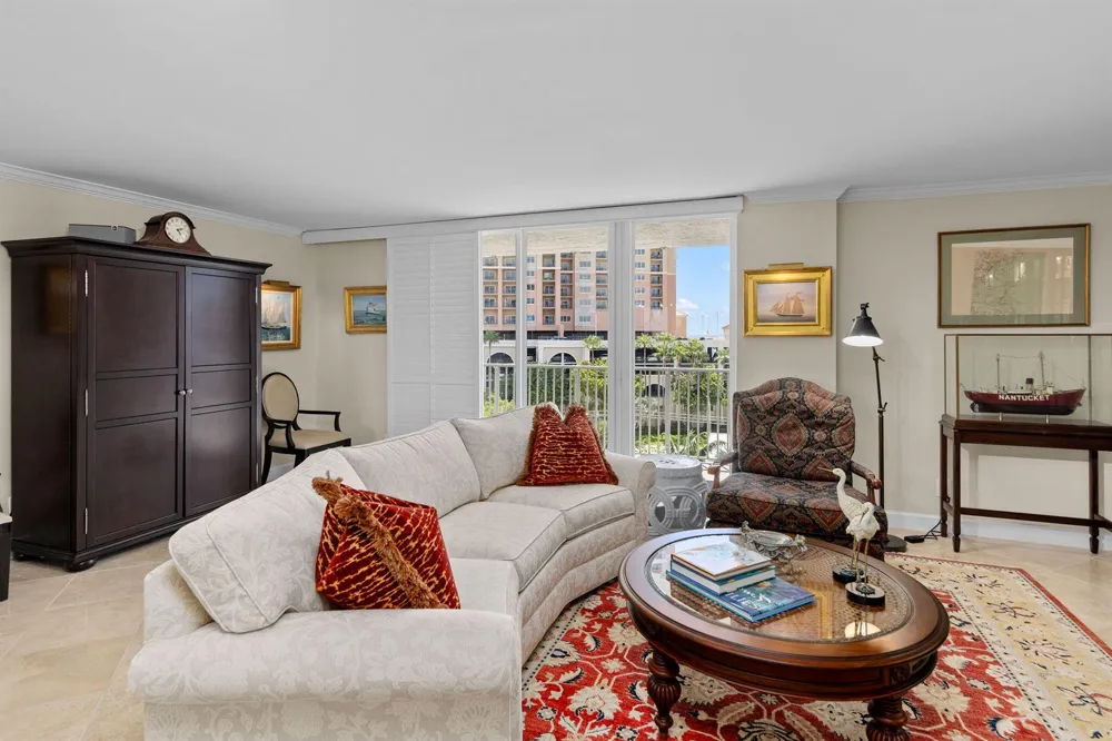 77 S Birch Road #7D Fort Lauderdale, FL 33316