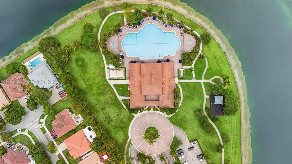 9011 SW 227th St #2 Cutler Bay, FL 33190