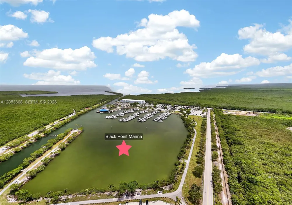 9011 SW 227th St #2 Cutler Bay, FL 33190