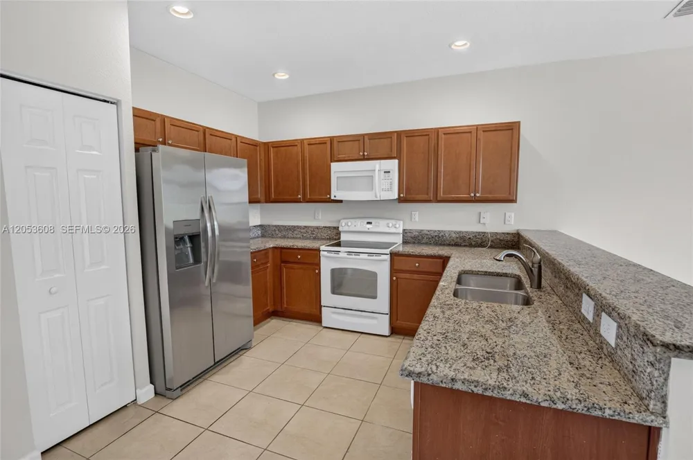 9011 SW 227th St #2 Cutler Bay, FL 33190