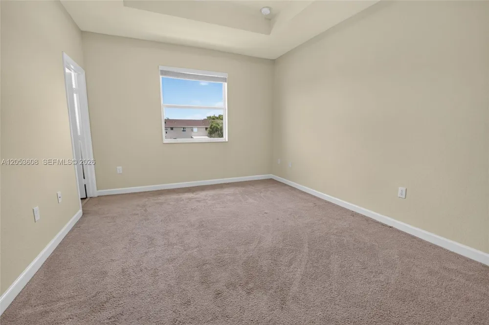 9011 SW 227th St #2 Cutler Bay, FL 33190
