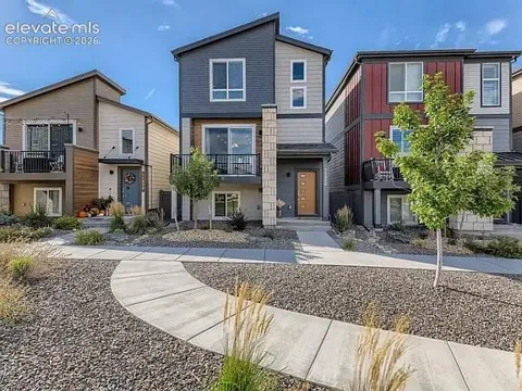 11235 Modern Meadow Loop