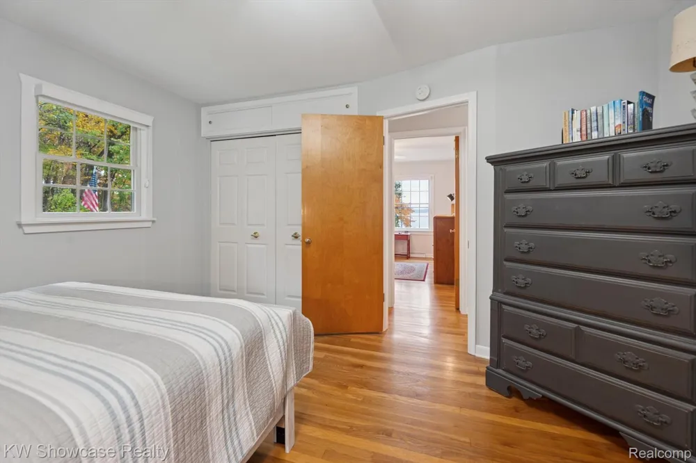 612 Sunrise Park Genoa Township, MI 48843