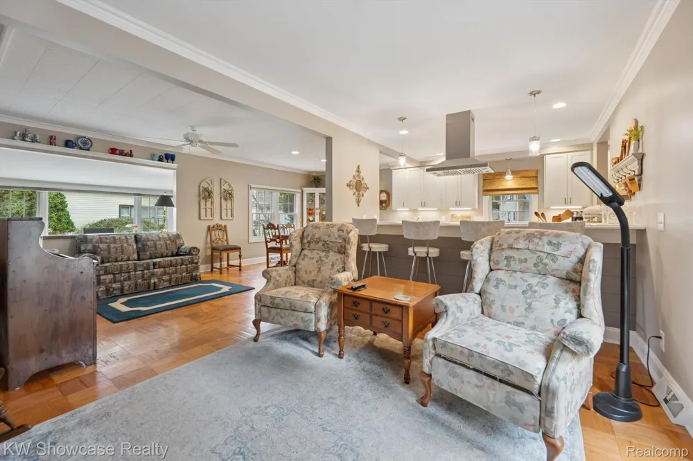 612 Sunrise Park Genoa Township, MI 48843