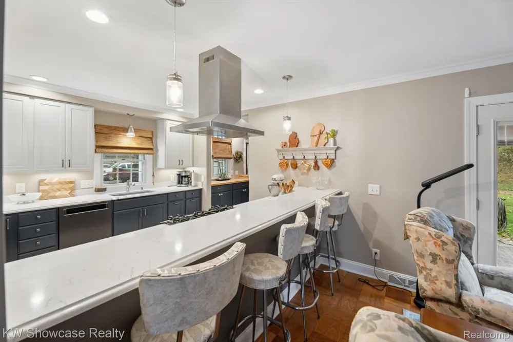 612 Sunrise Park Genoa Township, MI 48843