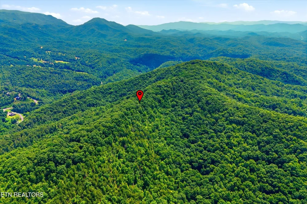 5 Wilhite Rd Sevierville, TN 37876