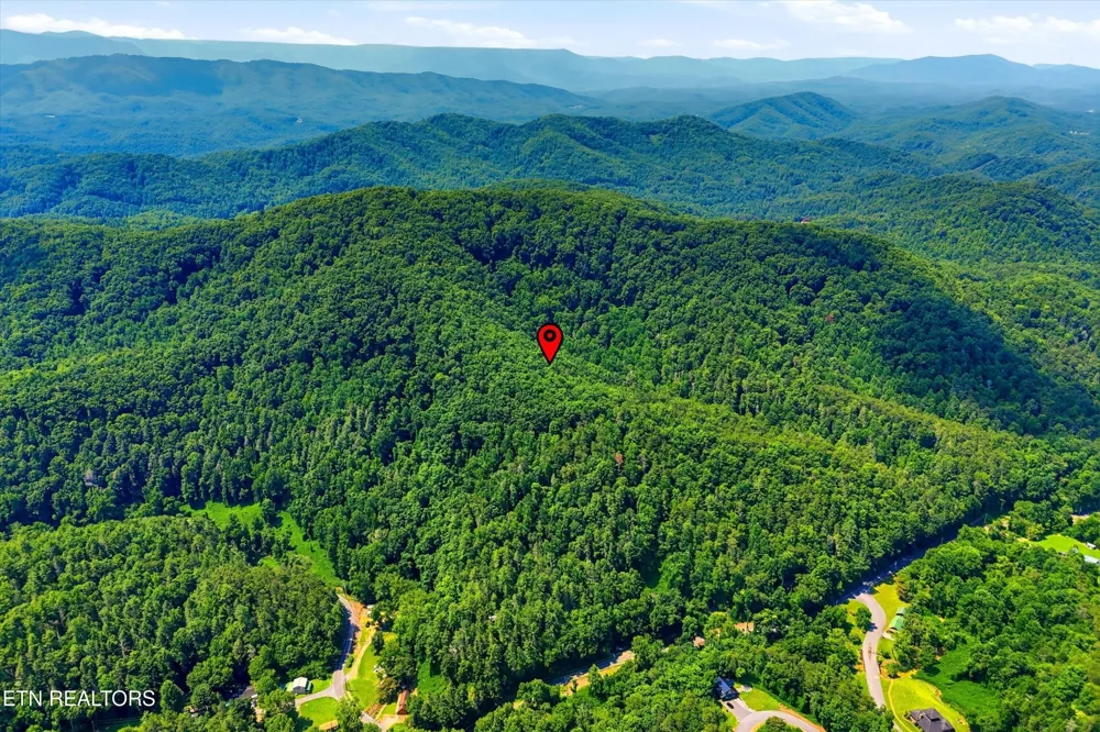 5 Wilhite Rd Sevierville, TN 37876