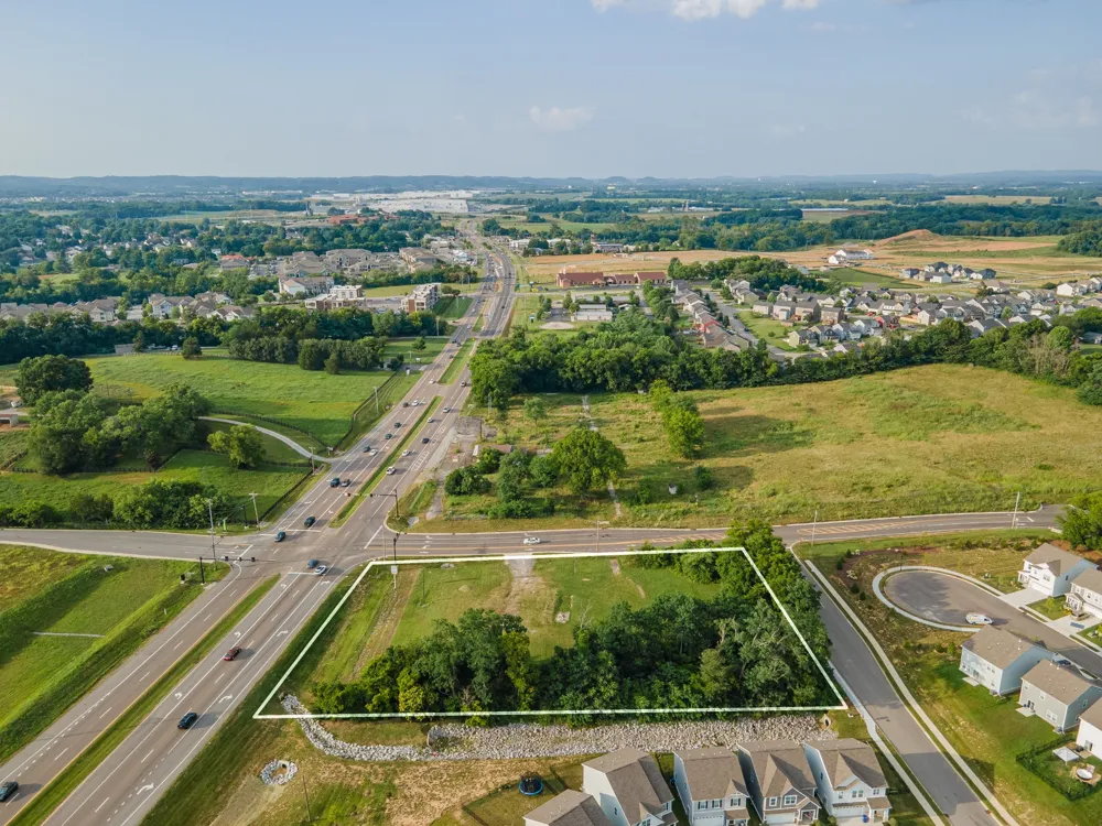 2408 Nashville Hwy Columbia, TN 38401