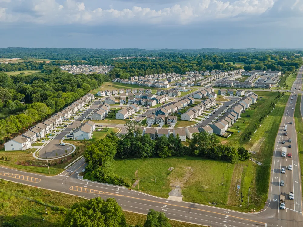 2408 Nashville Hwy Columbia, TN 38401