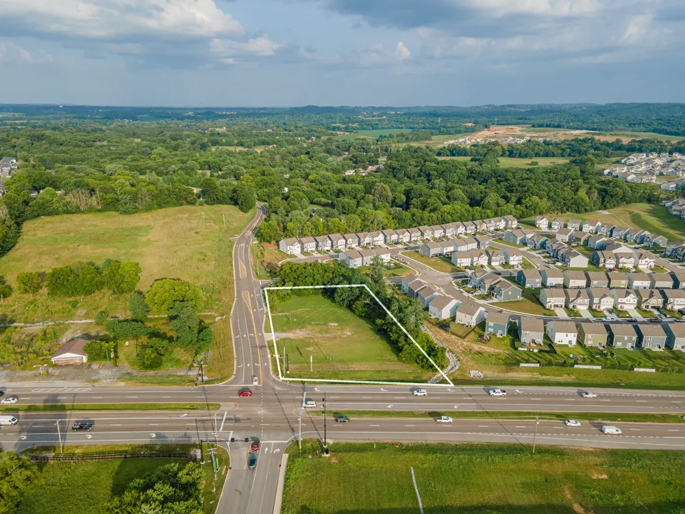 2408 Nashville Hwy Columbia, TN 38401