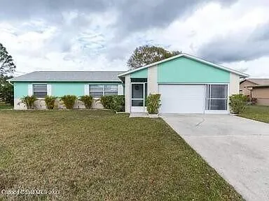 1306 Woodingham Court