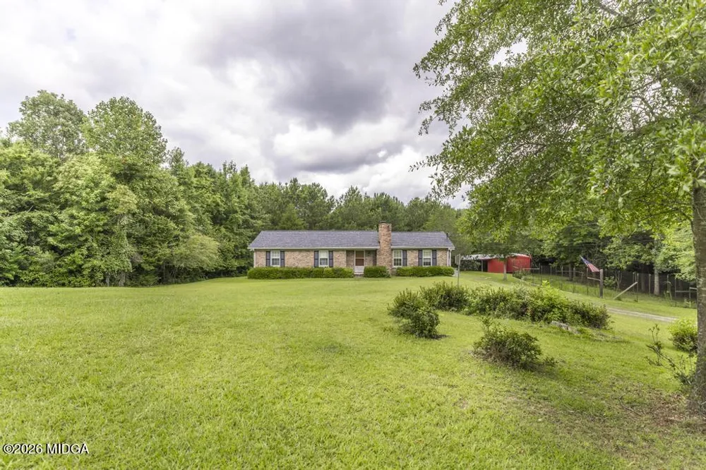2567 Sofkee Circle Lizella, GA 31052