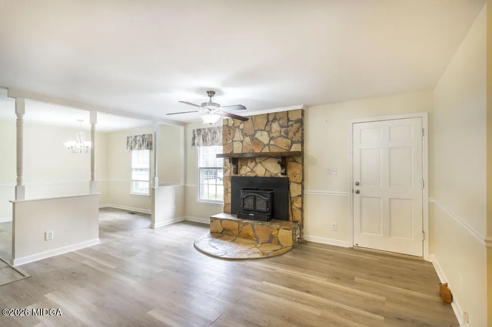 2567 Sofkee Circle Lizella, GA 31052