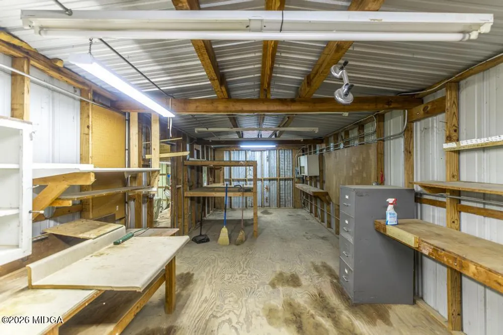 2567 Sofkee Circle Lizella, GA 31052