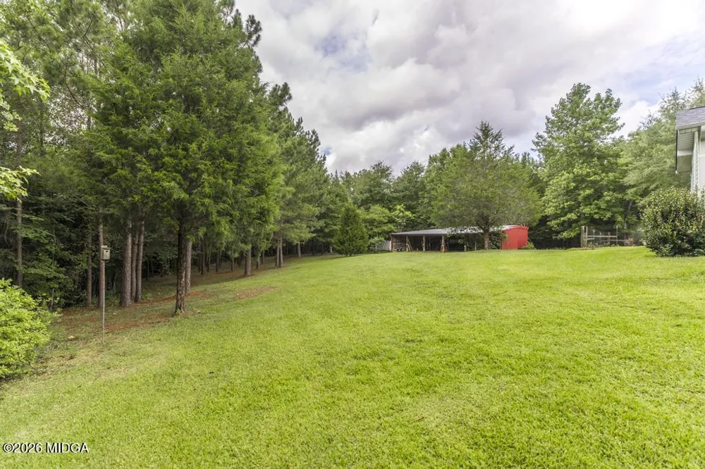 2567 Sofkee Circle Lizella, GA 31052