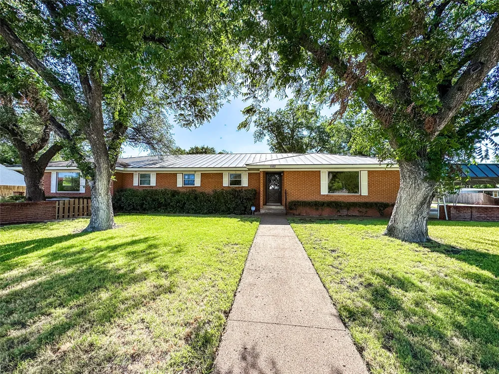 1102 Avenue G Haskell, TX 79521