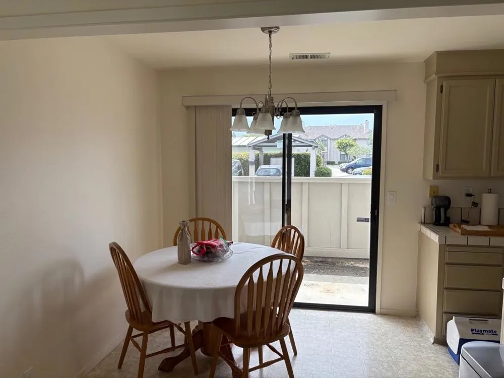 1056 Padre Drive #5 Salinas, CA 93901