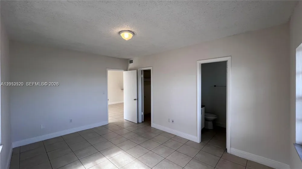 3675 W 11th Ave #310 Hialeah, FL 33012