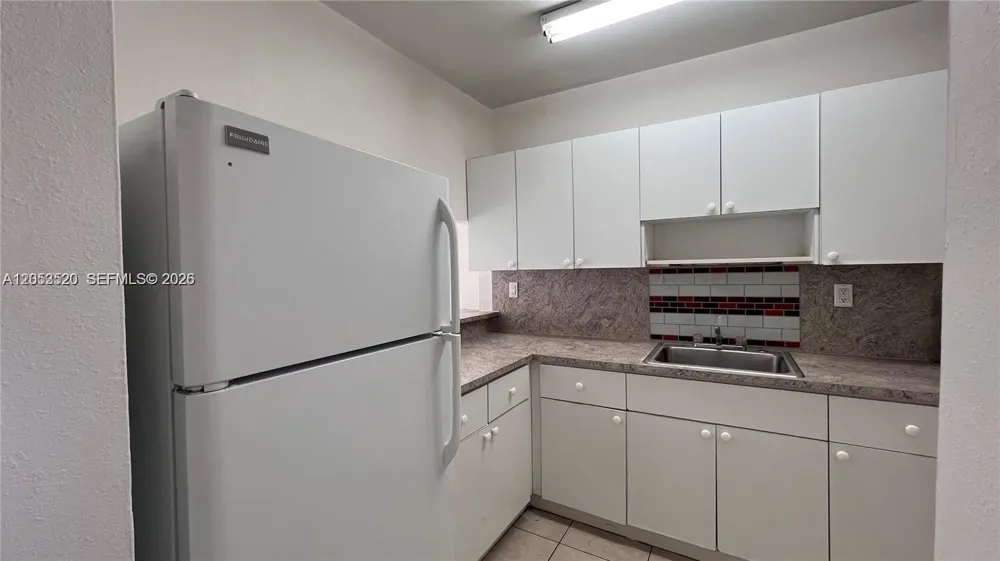 3675 W 11th Ave #310 Hialeah, FL 33012