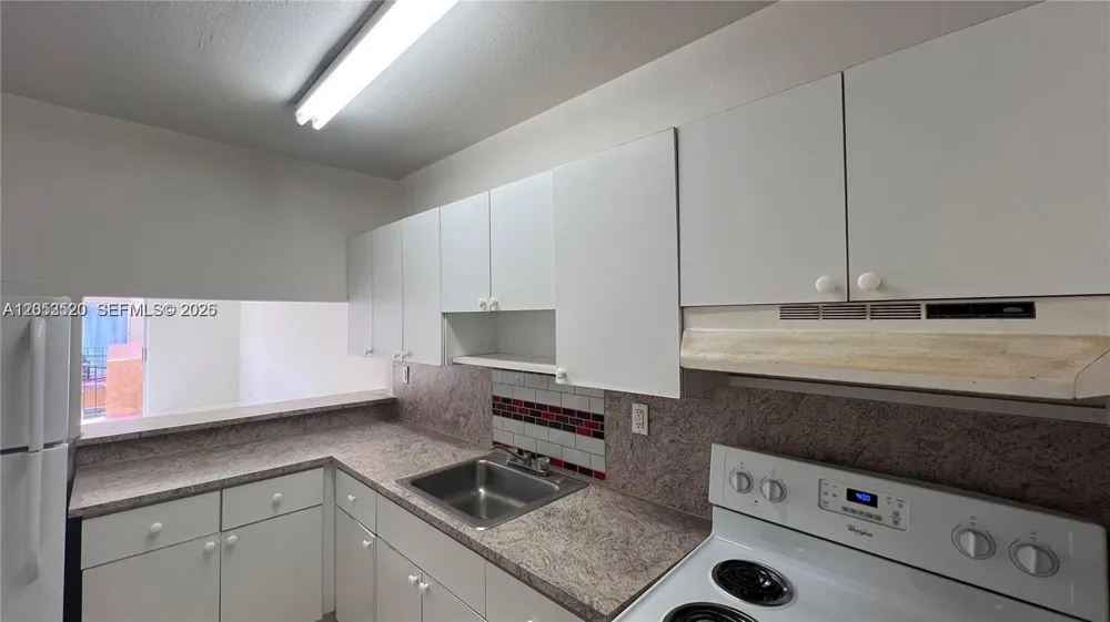 3675 W 11th Ave #310 Hialeah, FL 33012