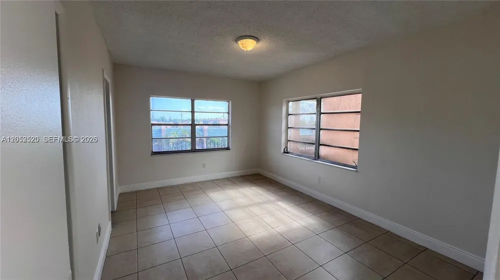 3675 W 11th Ave #310 Hialeah, FL 33012