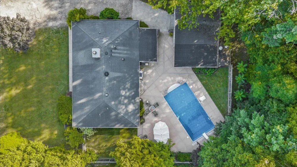 12150 Dunes Road Sawyer, MI 49125