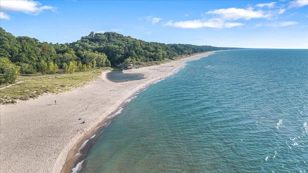 12150 Dunes Road Sawyer, MI 49125