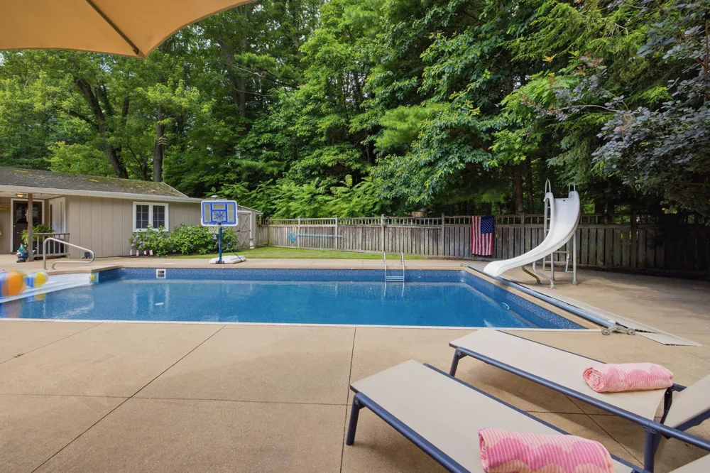12150 Dunes Road Sawyer, MI 49125