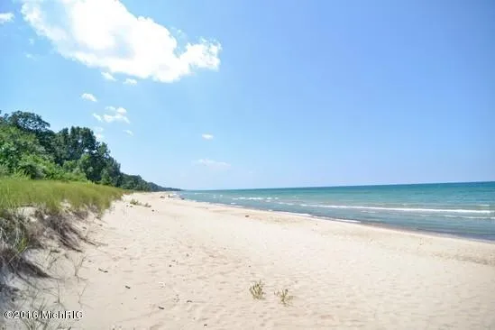 12150 Dunes Road Sawyer, MI 49125