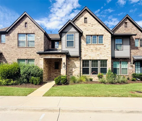 1924 McClane Drive