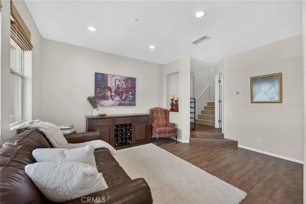 73 Chadron Circle Ladera Ranch, CA 92694