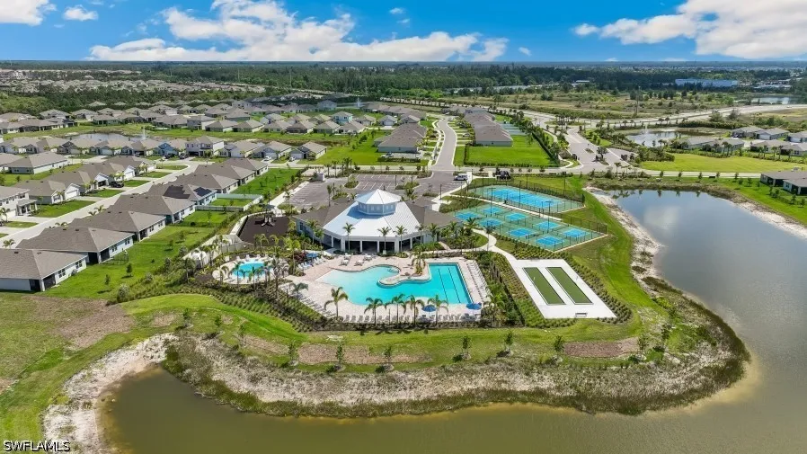 Elkhorn Coral Drive North Fort Myers, FL 33903
