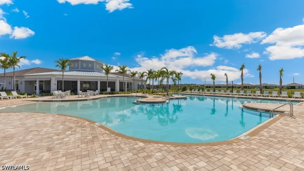 Elkhorn Coral Drive North Fort Myers, FL 33903